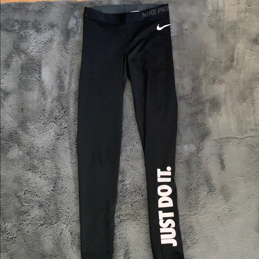 Nike leggings